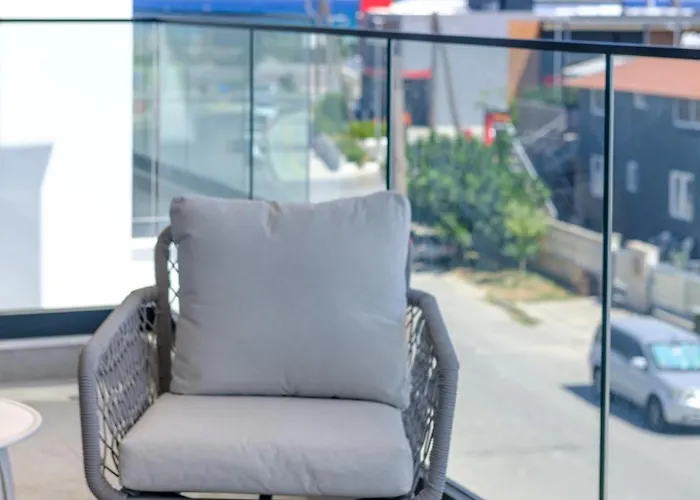 Artemis 202 - Seaside Stories