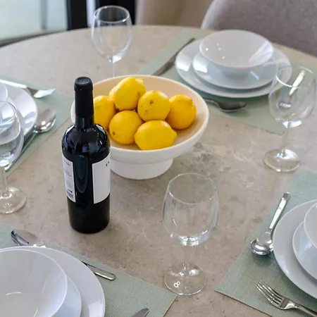 Artemis 202 - Seaside Stories Λιβάδια